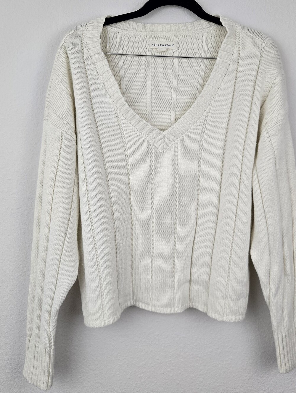 Aeropostle V-Neck Knit Cream Sweater